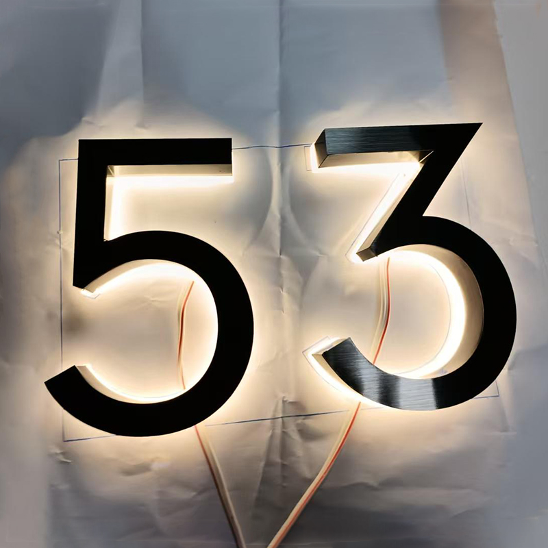 Outdoor Lighting Logo - Metalen 3D LED Huisnummer Licht Buiten
