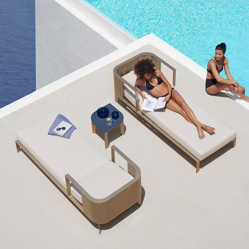 Buitenstoelen B&B Hotel Binnen - Outdoor Lighting Around Pool recensie en prijs